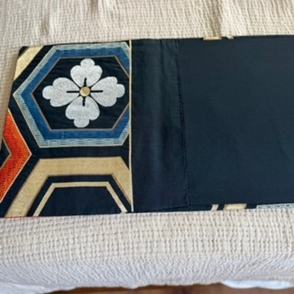 Vintage Japanese Fukuro Obi Kikko Hanabishi Black Gold‎ Brocade Kimono Silk Belt - Picture 6 of 9